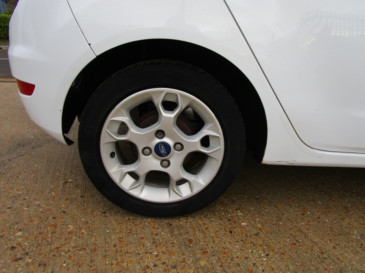 Used Ford Fiesta 2011 for sale - 76641619: Photo 9