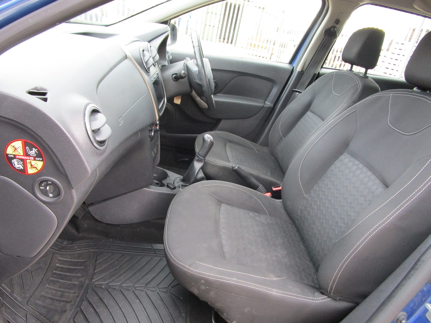 Used Dacia Sandero for sale - 77023527: Photo 11