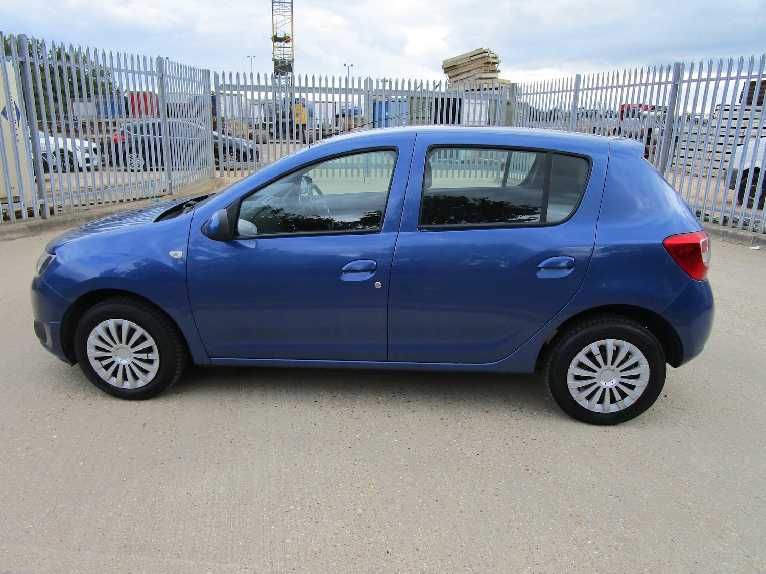 Used Dacia Sandero for sale - 77023527: Photo 8