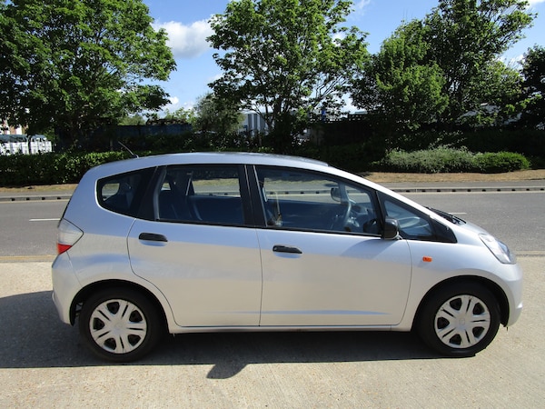 Used Honda Jazz 2011 for sale - 74871778: Photo 6