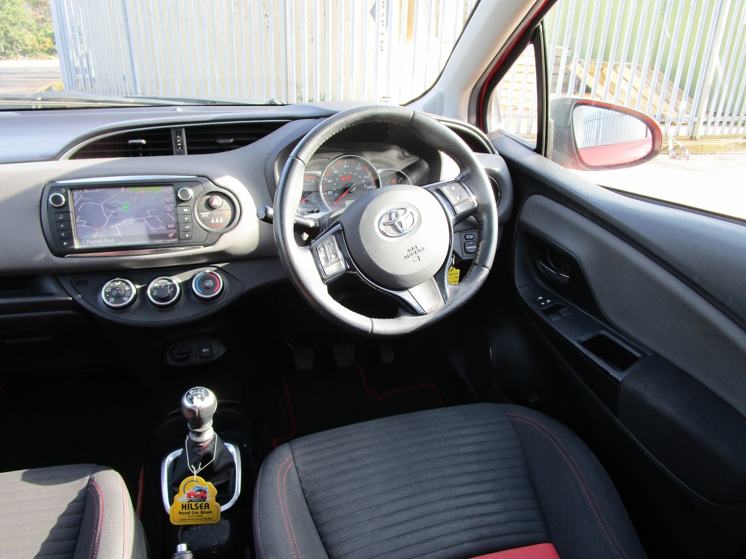 Used Toyota Yaris 2014 for sale - 77904319: Photo 13