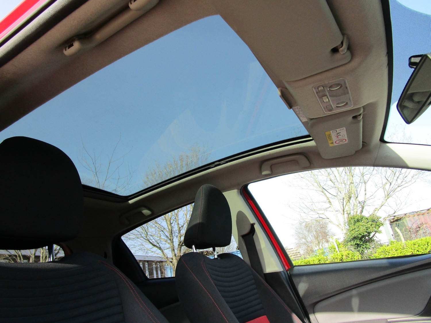 Used Toyota Yaris 2014 for sale - 77904319: Photo 15