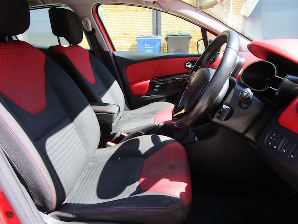 Used Renault Clio 2014 for sale - 75504679: Photo 15