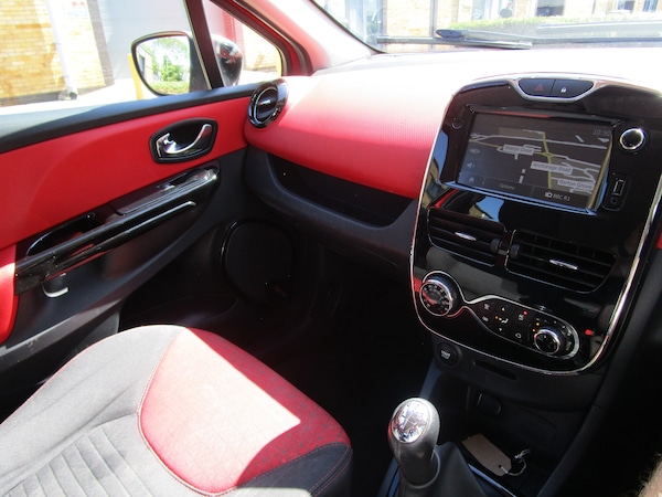 Used Renault Clio 2014 for sale - 75504679: Photo 16