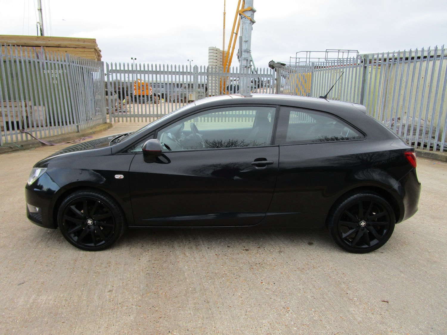 Used SEAT Ibiza 2017 for sale - 77313008: Photo 8