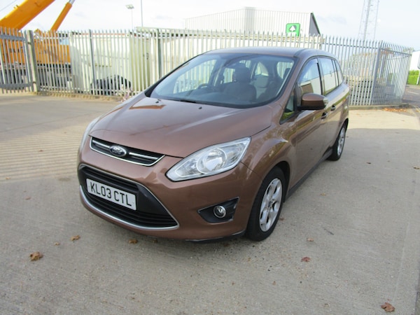 Used Ford Grand C-Max 2013 for sale - 76305319: Photo 3