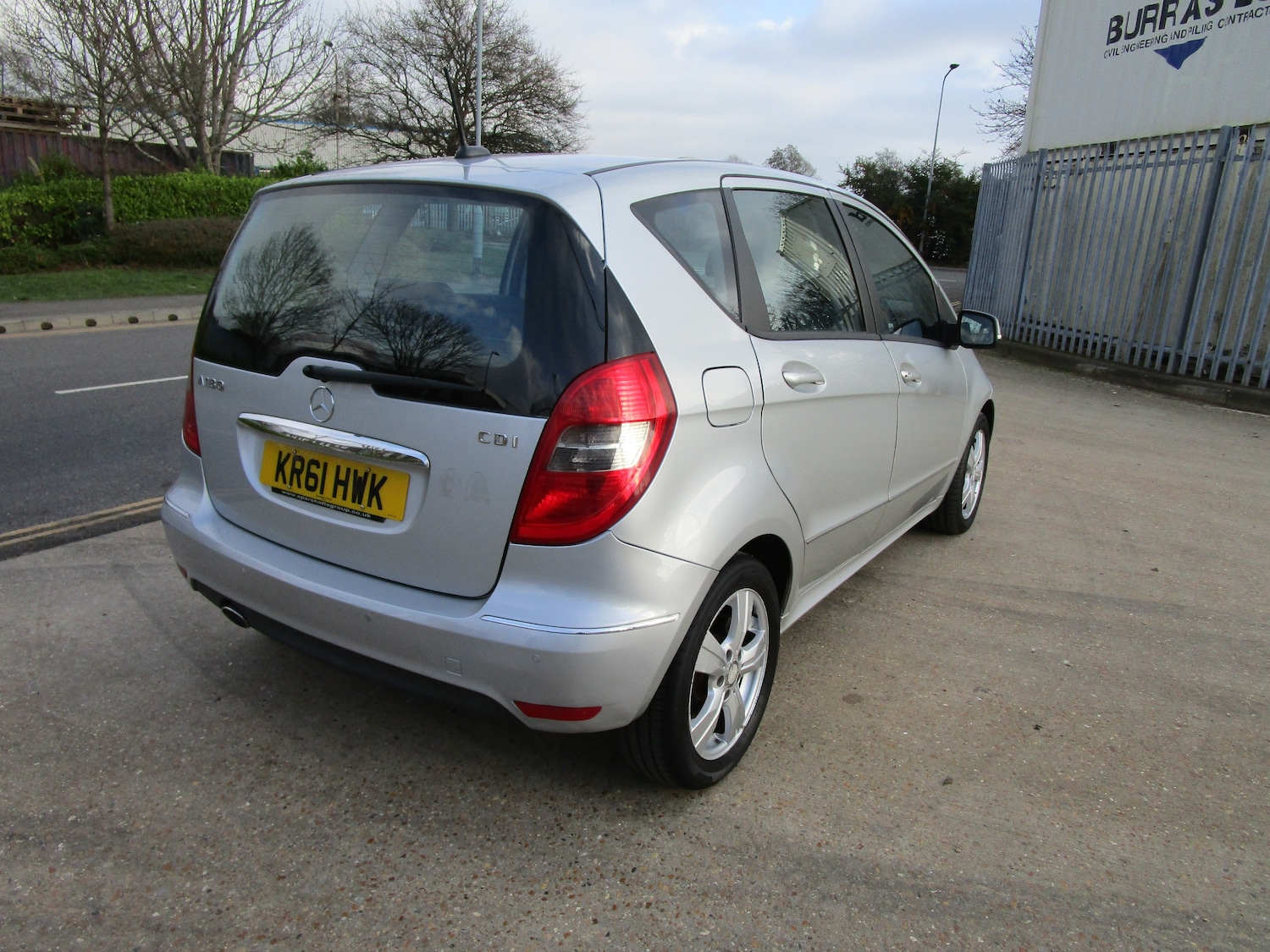 Used Mercedes-Benz A-Class 2012 for sale - 77313003: Photo 4