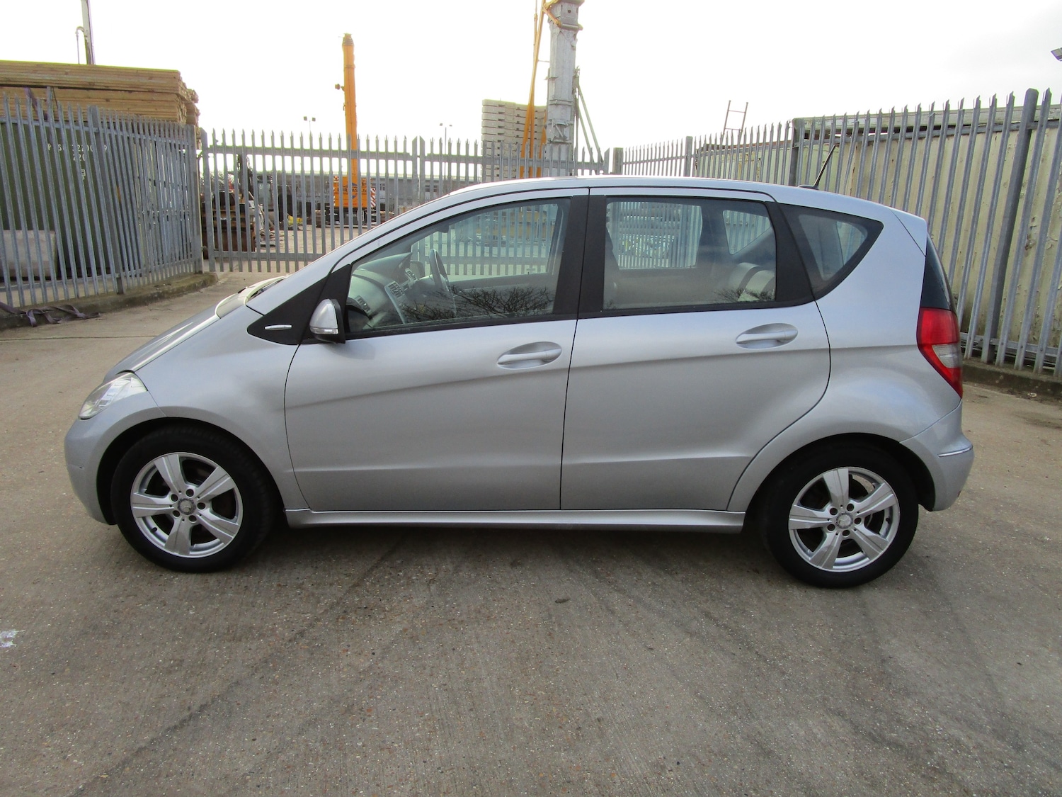 Used Mercedes-Benz A-Class 2012 for sale - 77313003: Photo 8