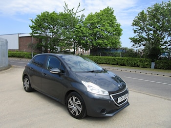 Used Peugeot 208 2014 for sale - 78594047: Photo