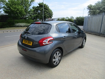 Used Peugeot 208 2014 for sale - 78594047: Photo