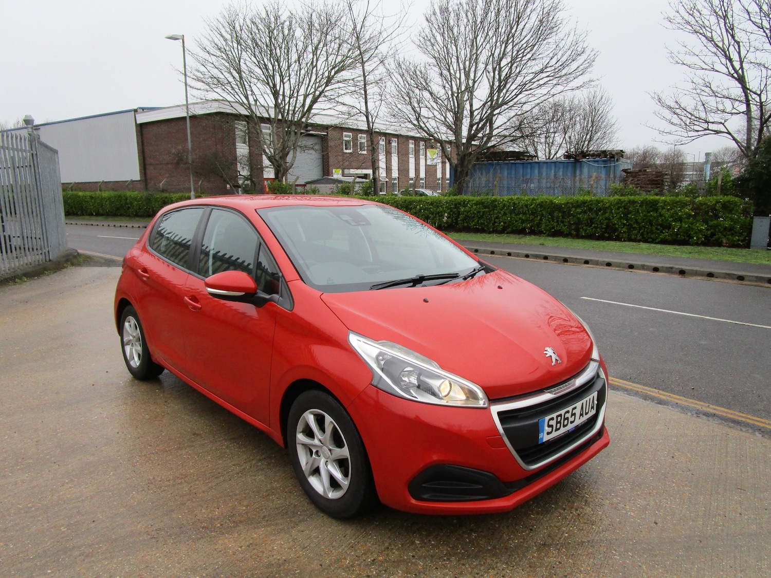 Used Peugeot 208 2015 for sale - 77692001: Photo 1