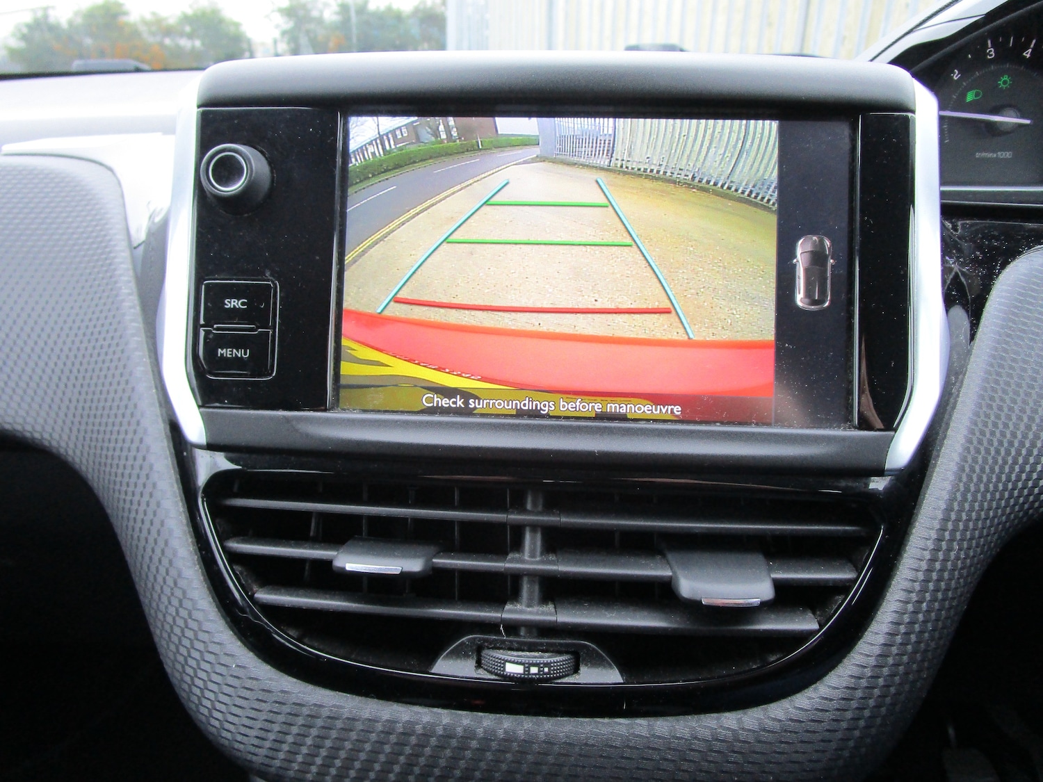 Used Peugeot 208 2015 for sale - 77692001: Photo 17