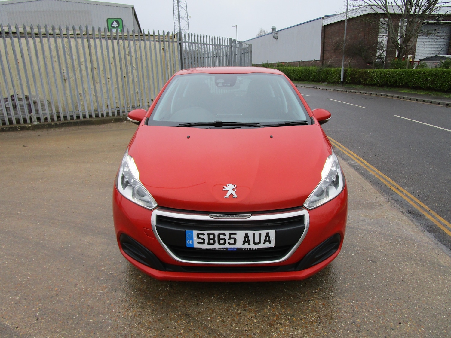 Used Peugeot 208 2015 for sale - 77692001: Photo 5