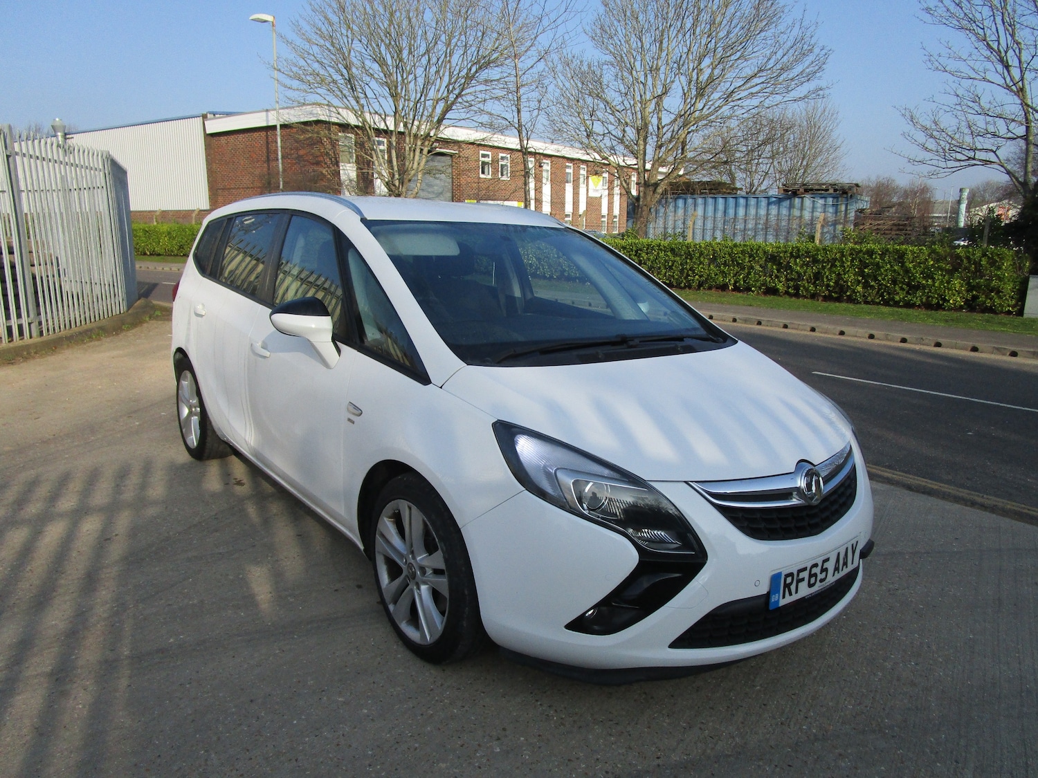 Used Vauxhall Zafira 2015 for sale - 77743457: Photo 1