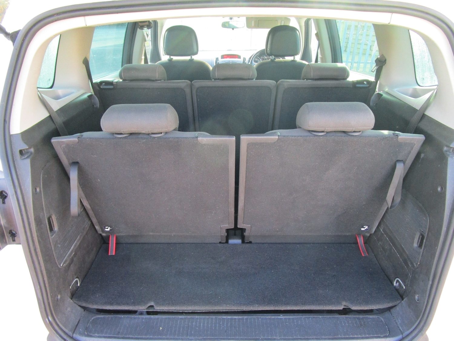 Used Vauxhall Zafira 2015 for sale - 77743457: Photo 11