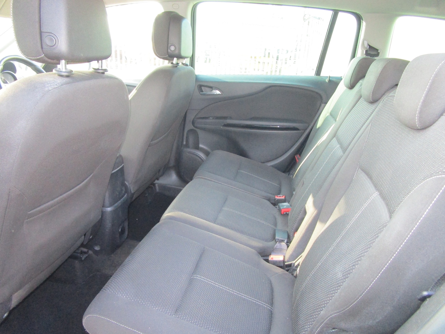 Used Vauxhall Zafira 2015 for sale - 77743457: Photo 13