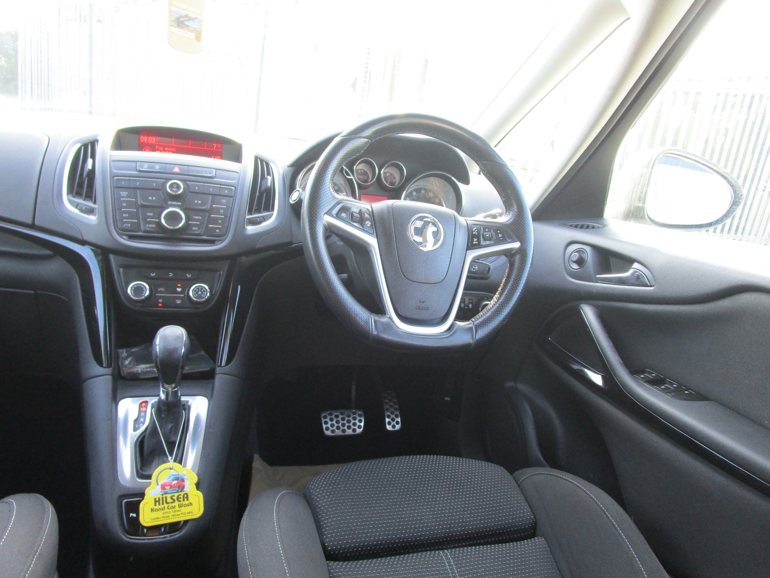 Used Vauxhall Zafira 2015 for sale - 77743457: Photo 16