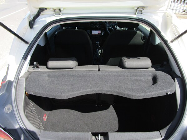 Used Vauxhall ADAM 2015 for sale - 75151270: Photo 10