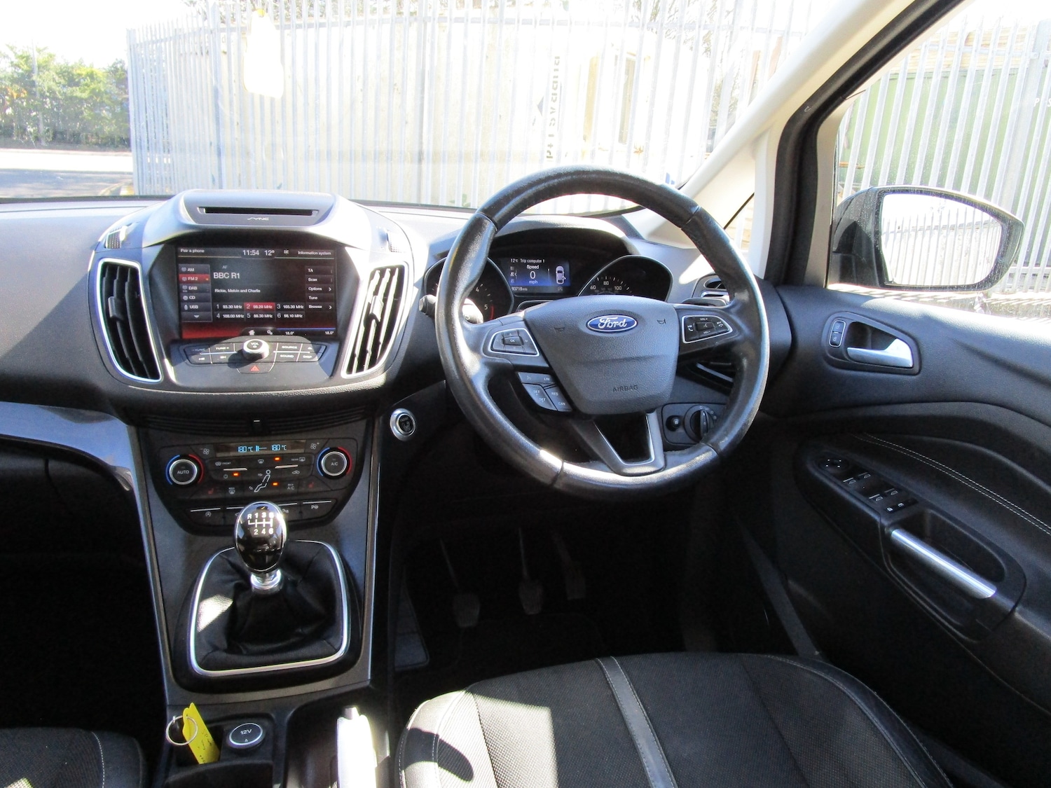 Used Ford Grand C-Max 2015 for sale - 77989828: Photo 17