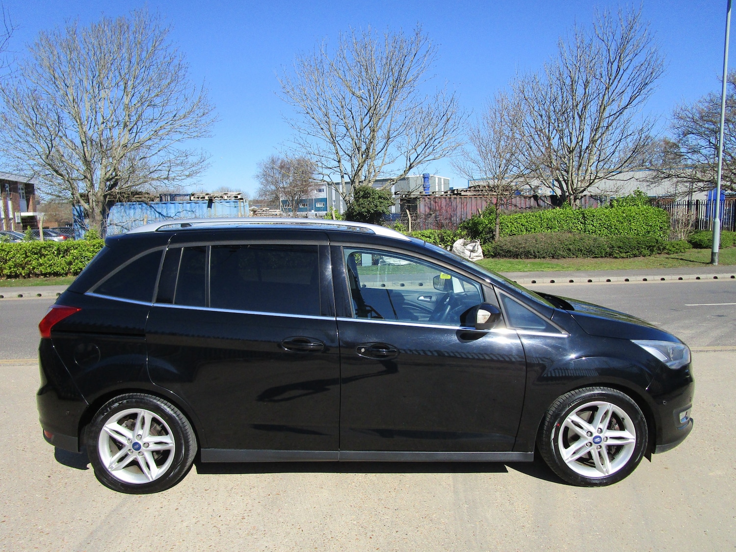 Used Ford Grand C-Max 2015 for sale - 77989828: Photo 6