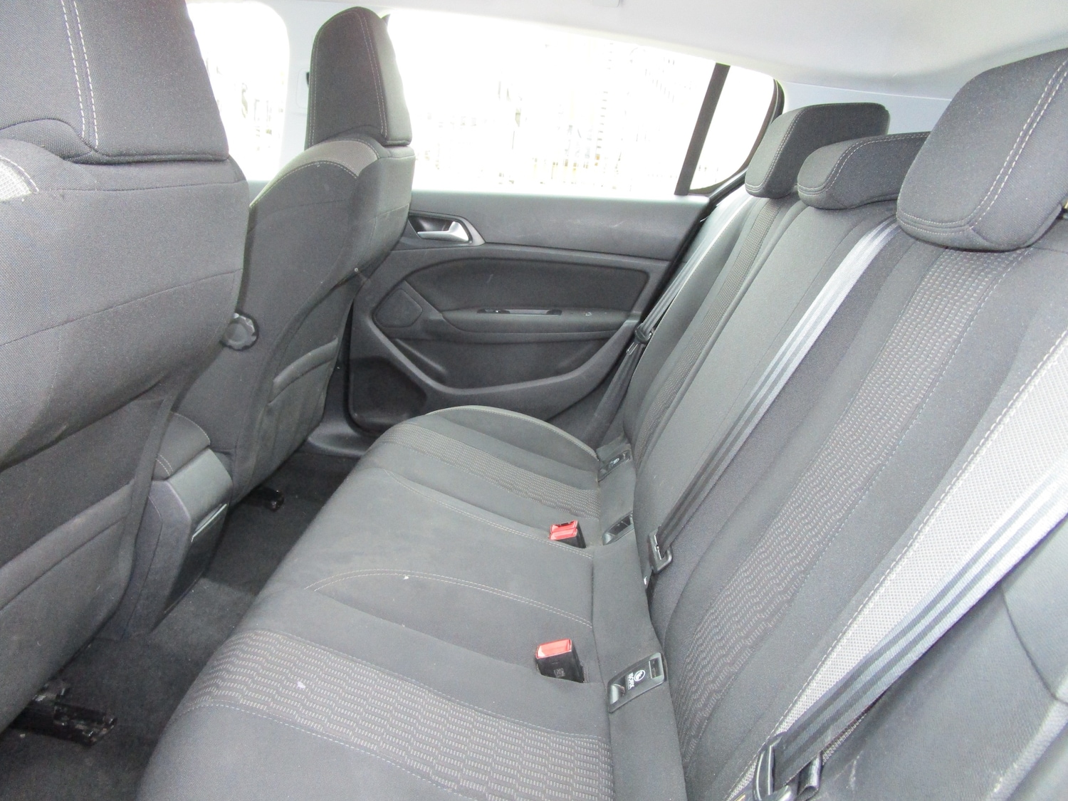 Used Peugeot 308 2015 for sale - 77620376: Photo 11