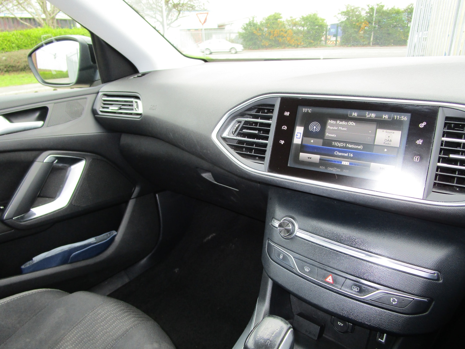 Used Peugeot 308 2015 for sale - 77620376: Photo 16