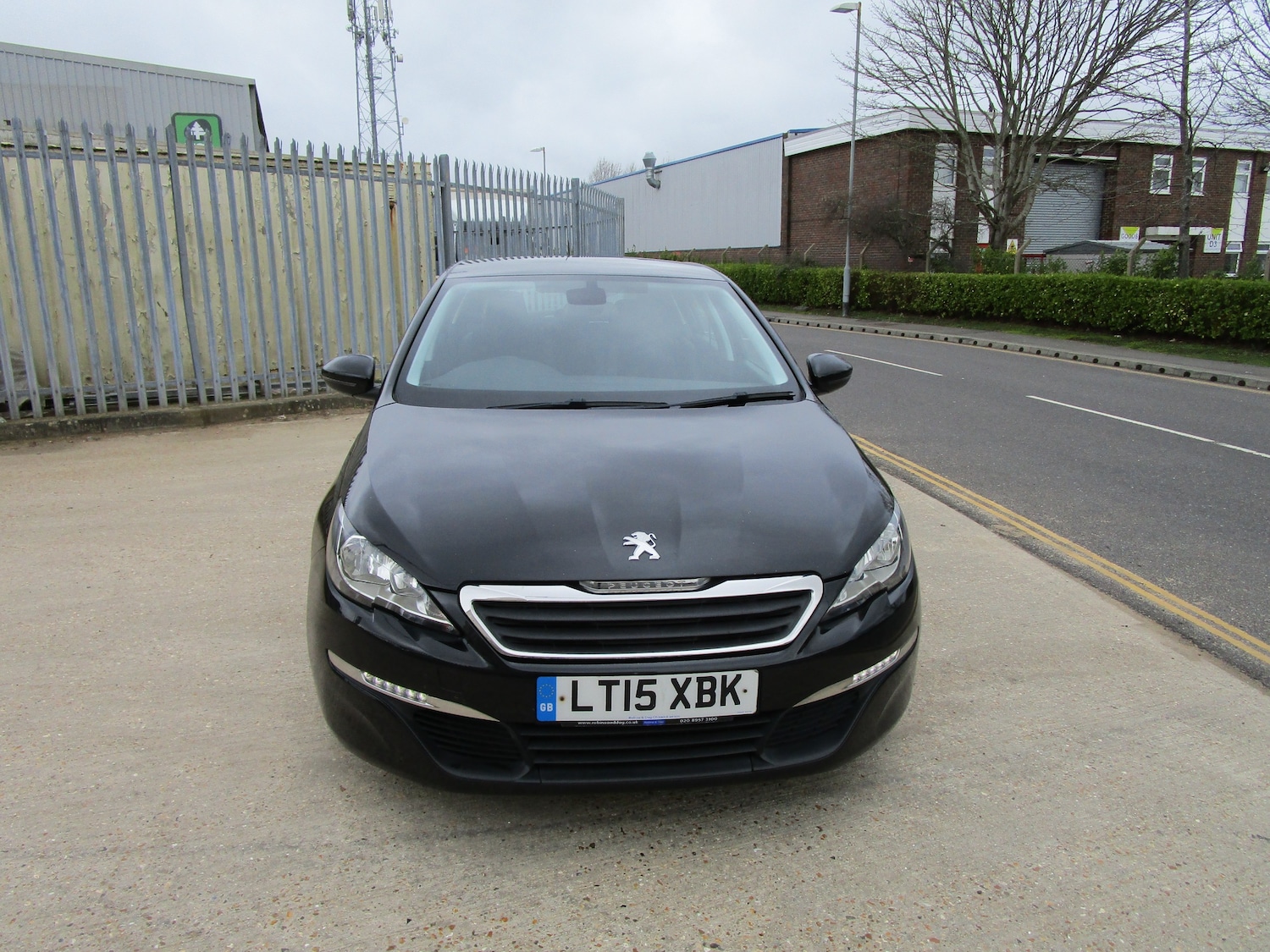 Used Peugeot 308 2015 for sale - 77620376: Photo 5
