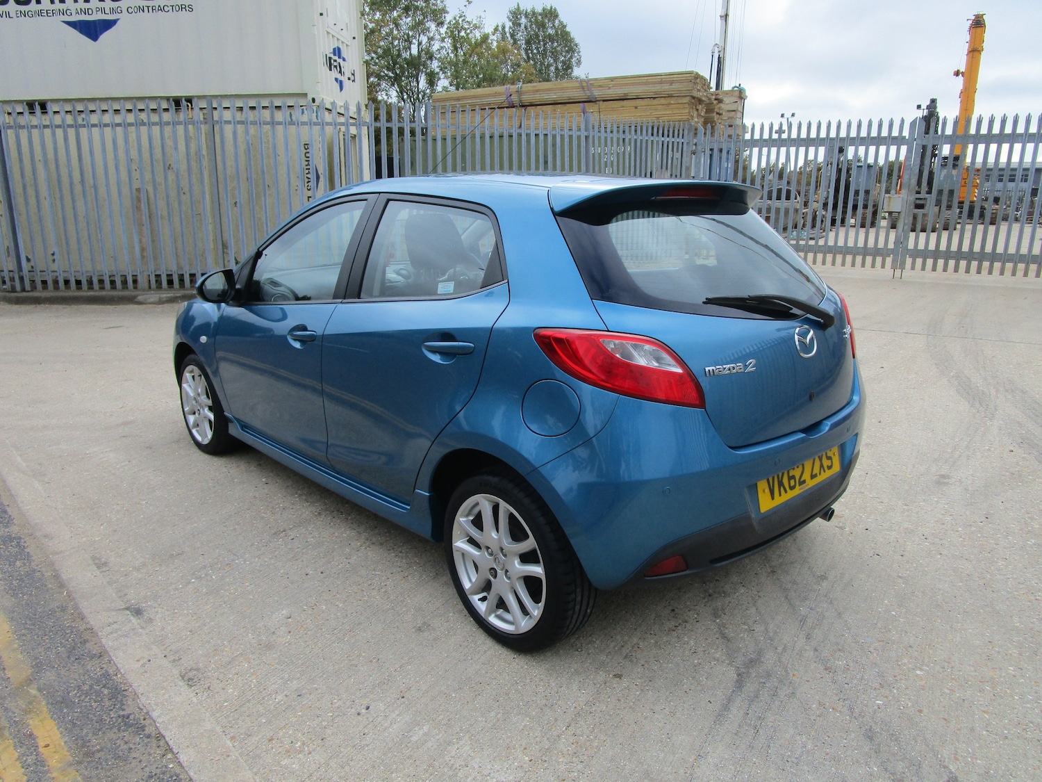 Used Mazda Mazda2 2012 for sale - 76299846: Photo 2