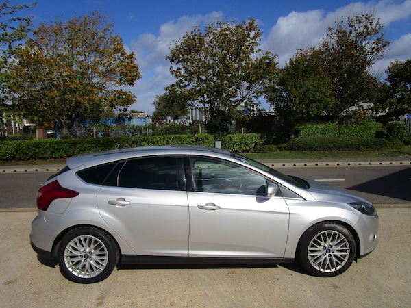 Used Ford Focus 2014 for sale - 76186999: Photo 6