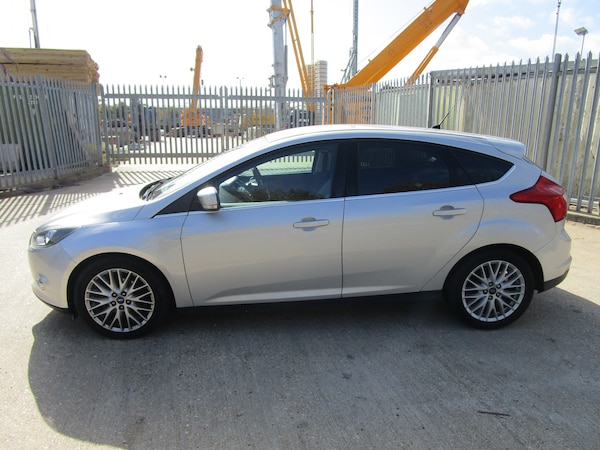 Used Ford Focus 2014 for sale - 76186999: Photo 8