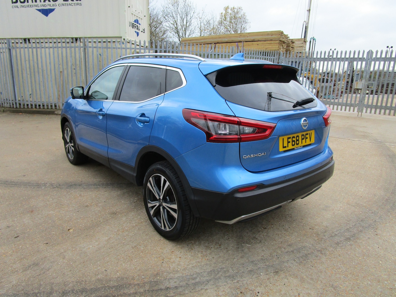 Used Nissan Qashqai 2018 for sale - 76495776: Photo 2