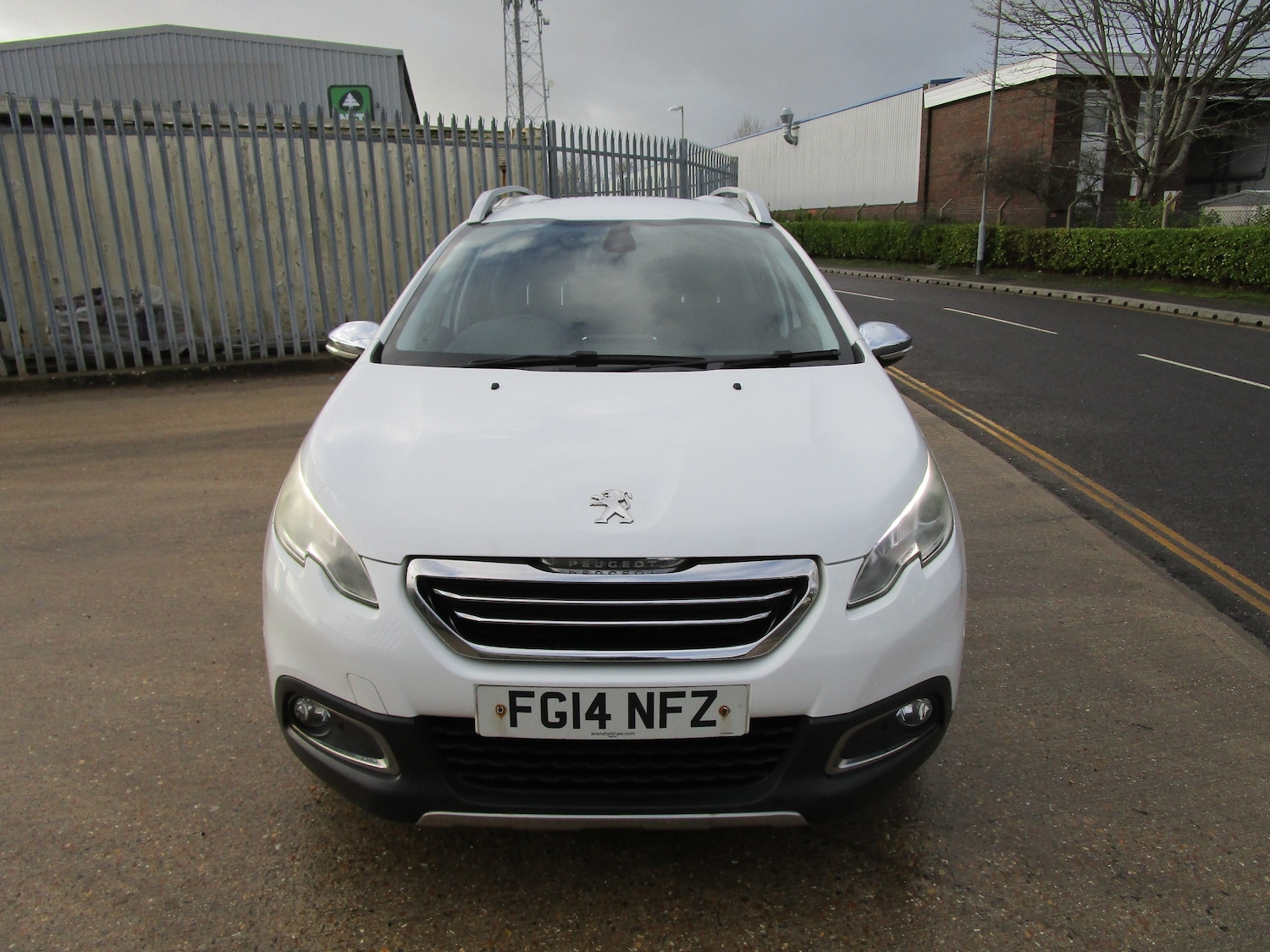 Used Peugeot 2008 2014 for sale - 77341049: Photo 5