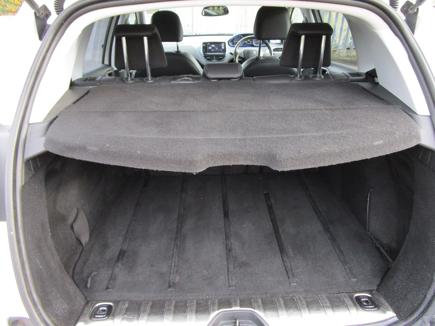 Used Peugeot 2008 2014 for sale - 77341049: Photo 9