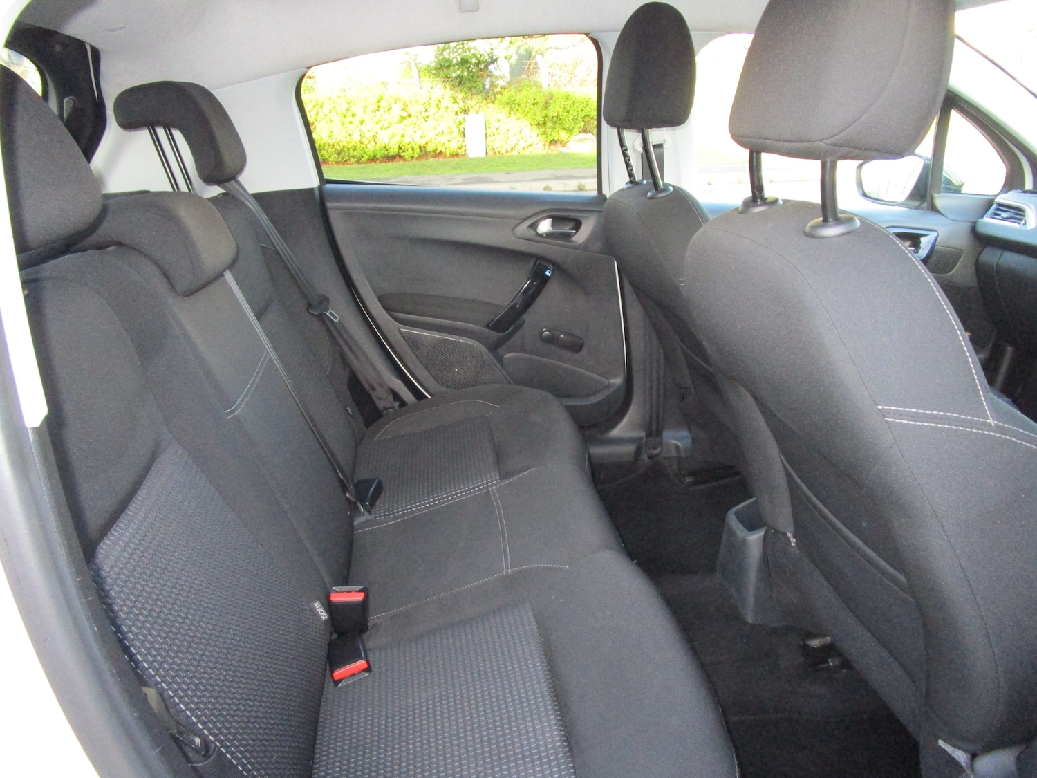 Used Peugeot 208 2017 for sale - 76830831: Photo 13