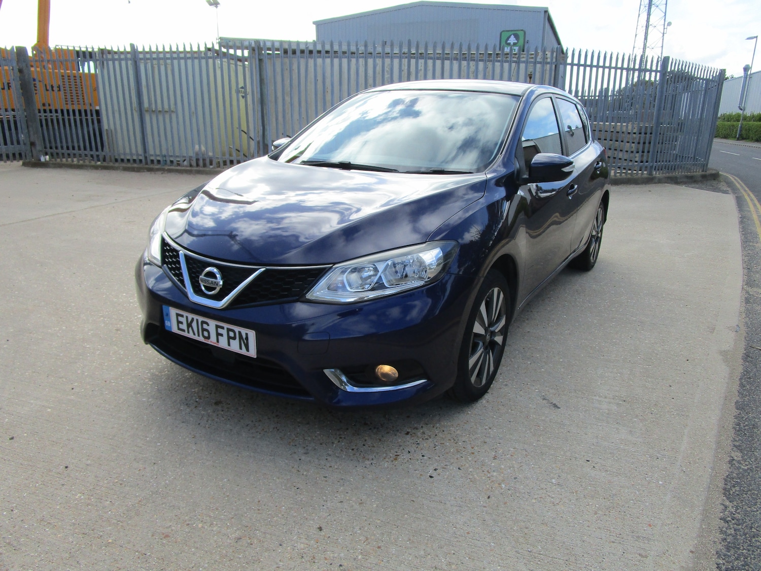 Used Nissan Pulsar 2016 for sale - 76128009: Photo 3
