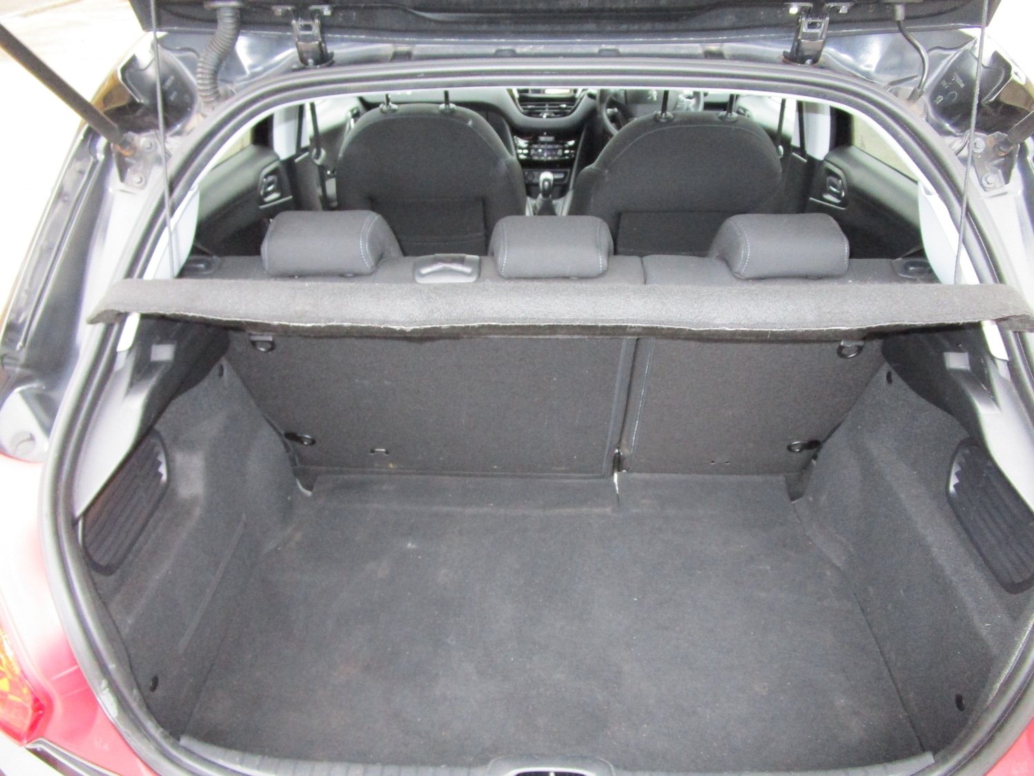 Used Peugeot 208 2013 for sale - 77399635: Photo 10