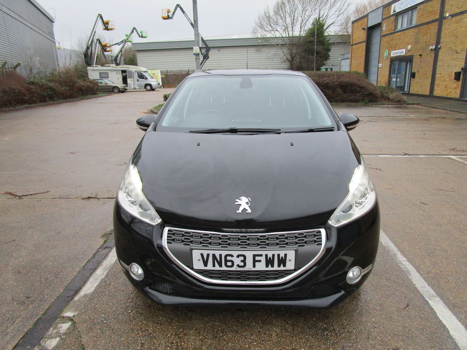 Used Peugeot 208 2013 for sale - 77399635: Photo 5