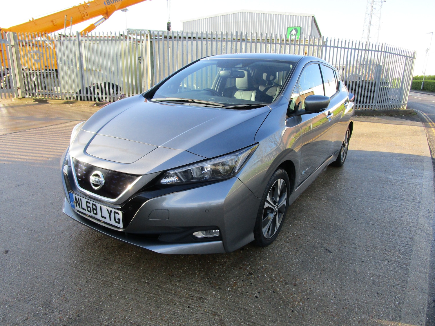 Used Nissan Leaf 2018 for sale - 76883943: Photo 3