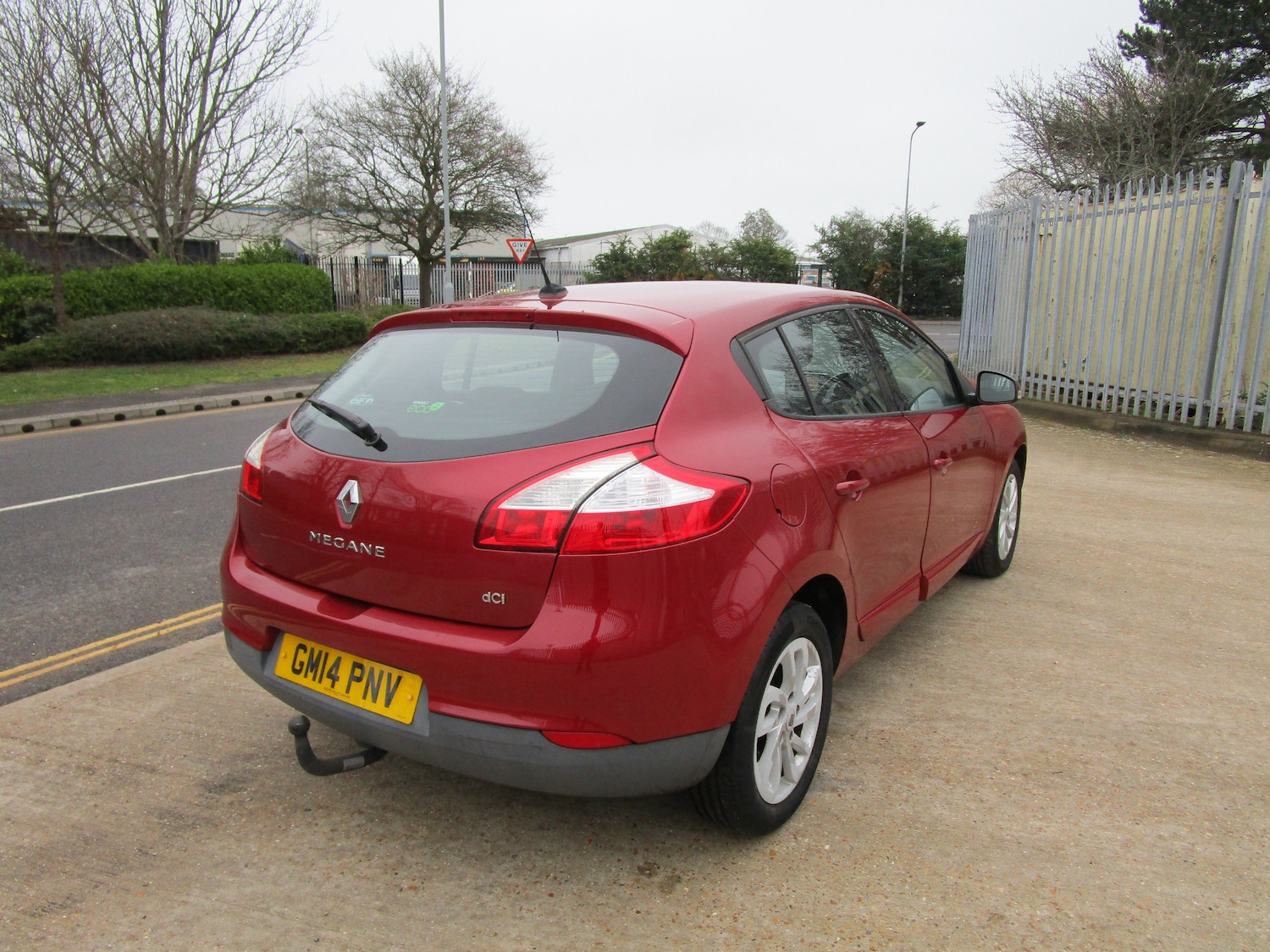 Used Renault Megane 2014 for sale - 77802570: Photo 4