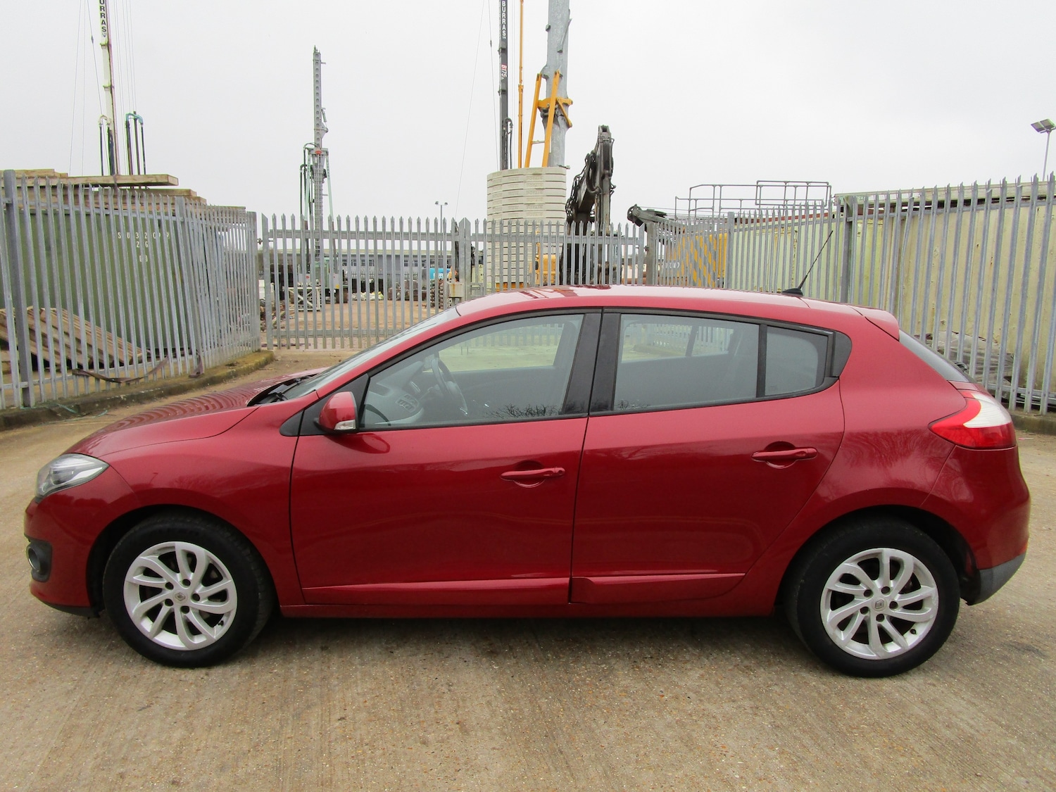 Used Renault Megane 2014 for sale - 77802570: Photo 8