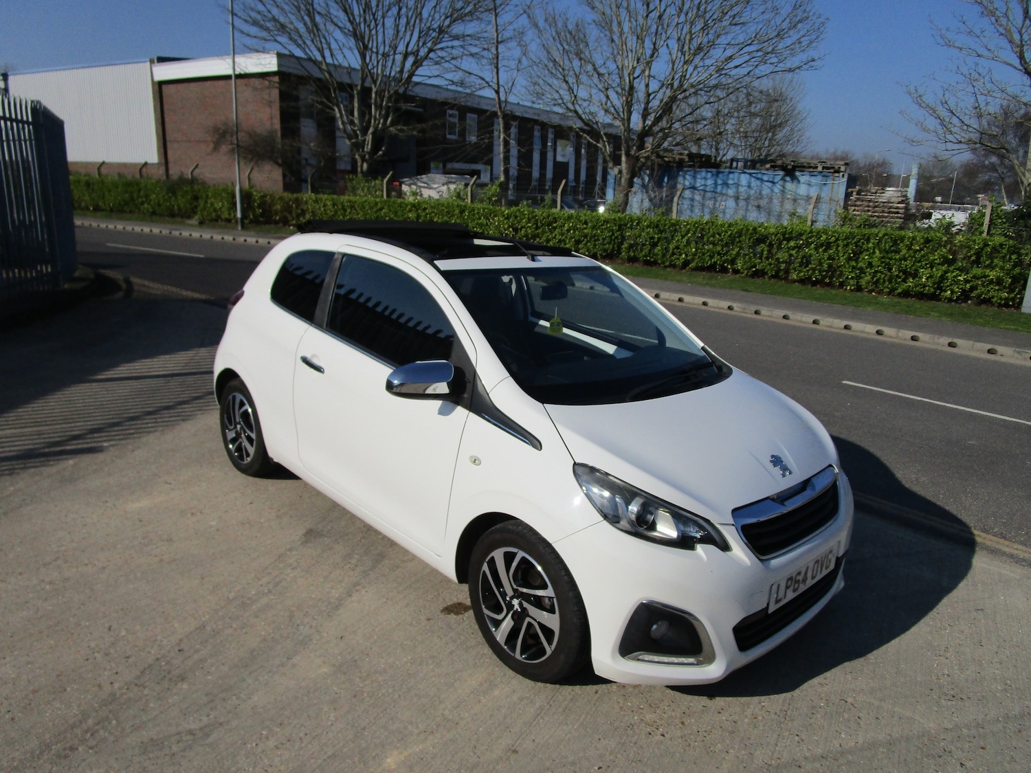 Used Peugeot 108 2015 for sale - 77779447: Photo 18