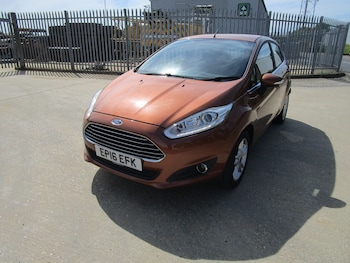 Used Ford Fiesta 2016 for sale - 79463045: Photo