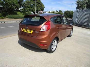 Used Ford Fiesta 2016 for sale - 79463045: Photo