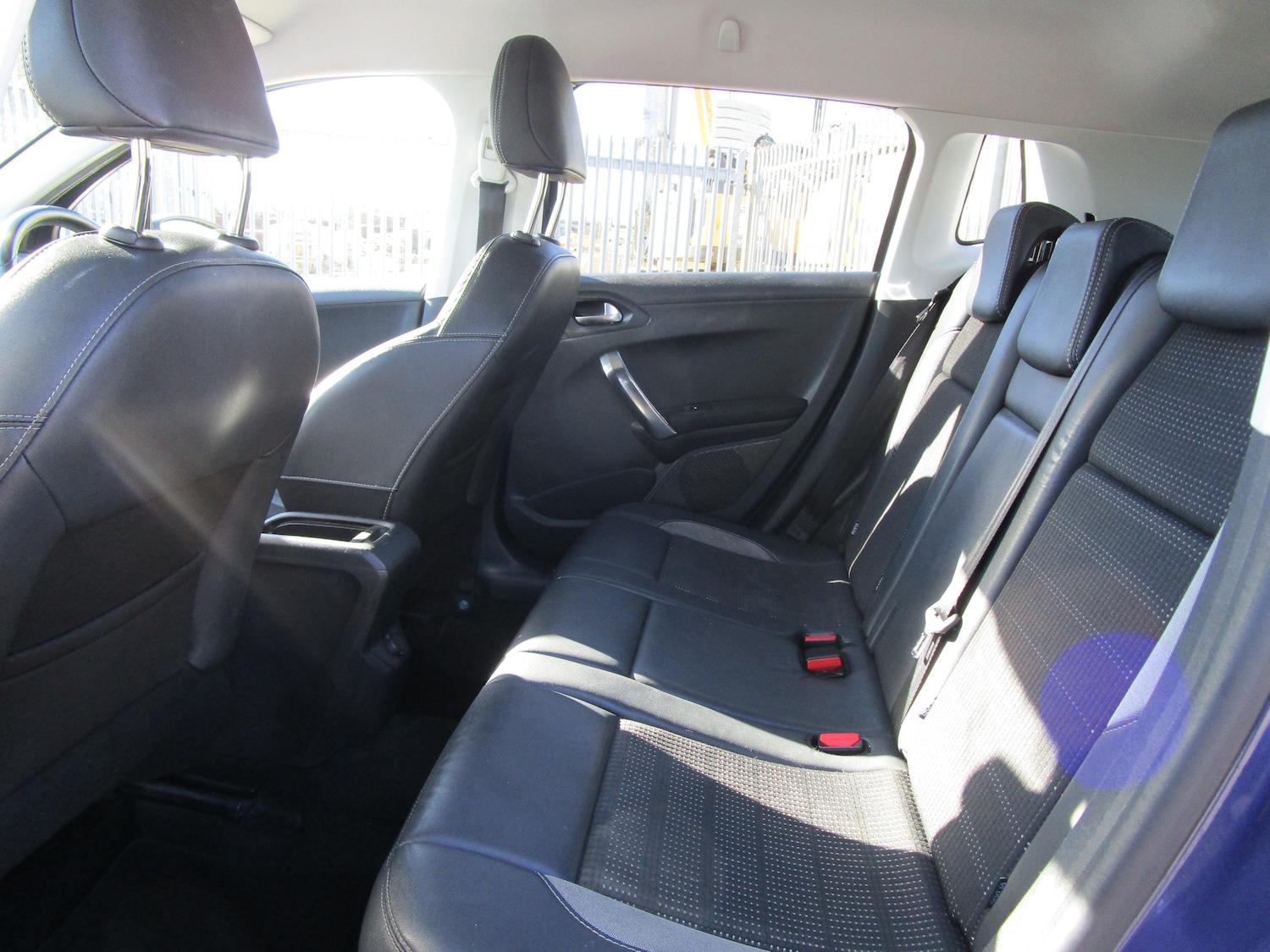 Used Peugeot 2008 2015 for sale - 78078573: Photo 11