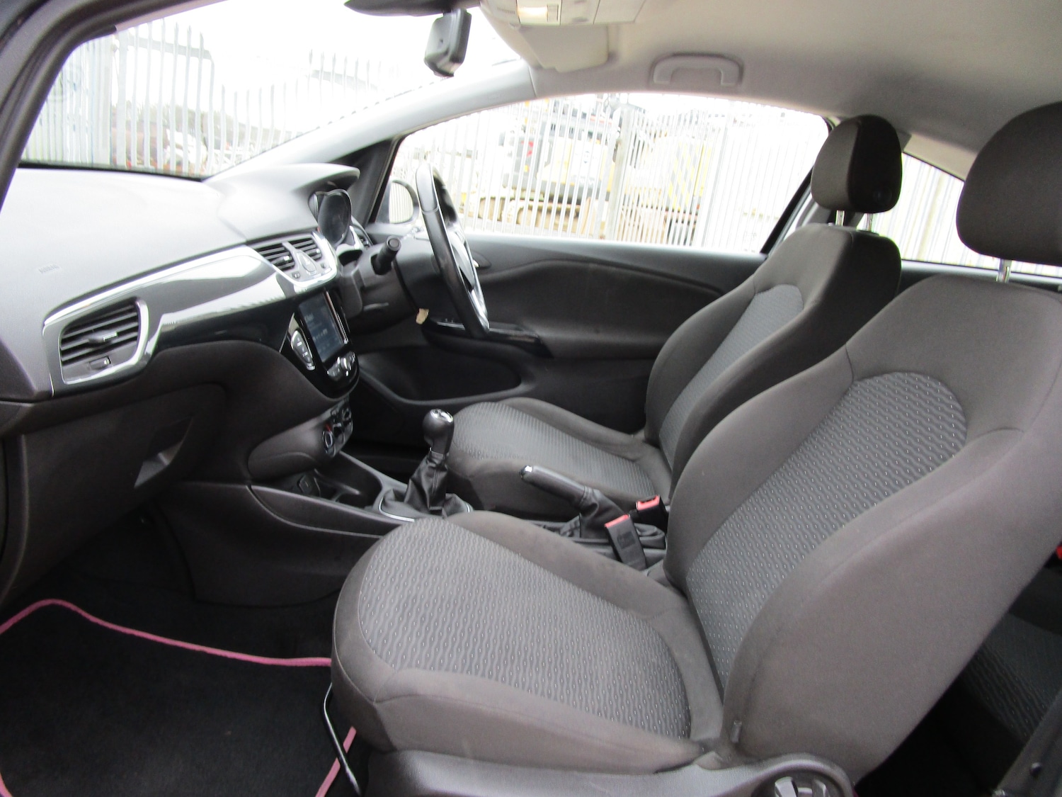 Used Vauxhall Corsa 2016 for sale - 78015967: Photo 12