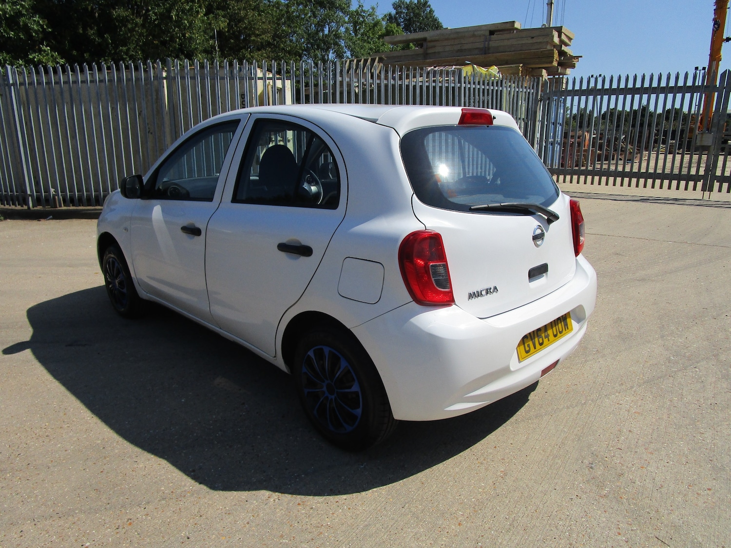 Used Nissan Micra 2015 for sale - 76391910: Photo 2