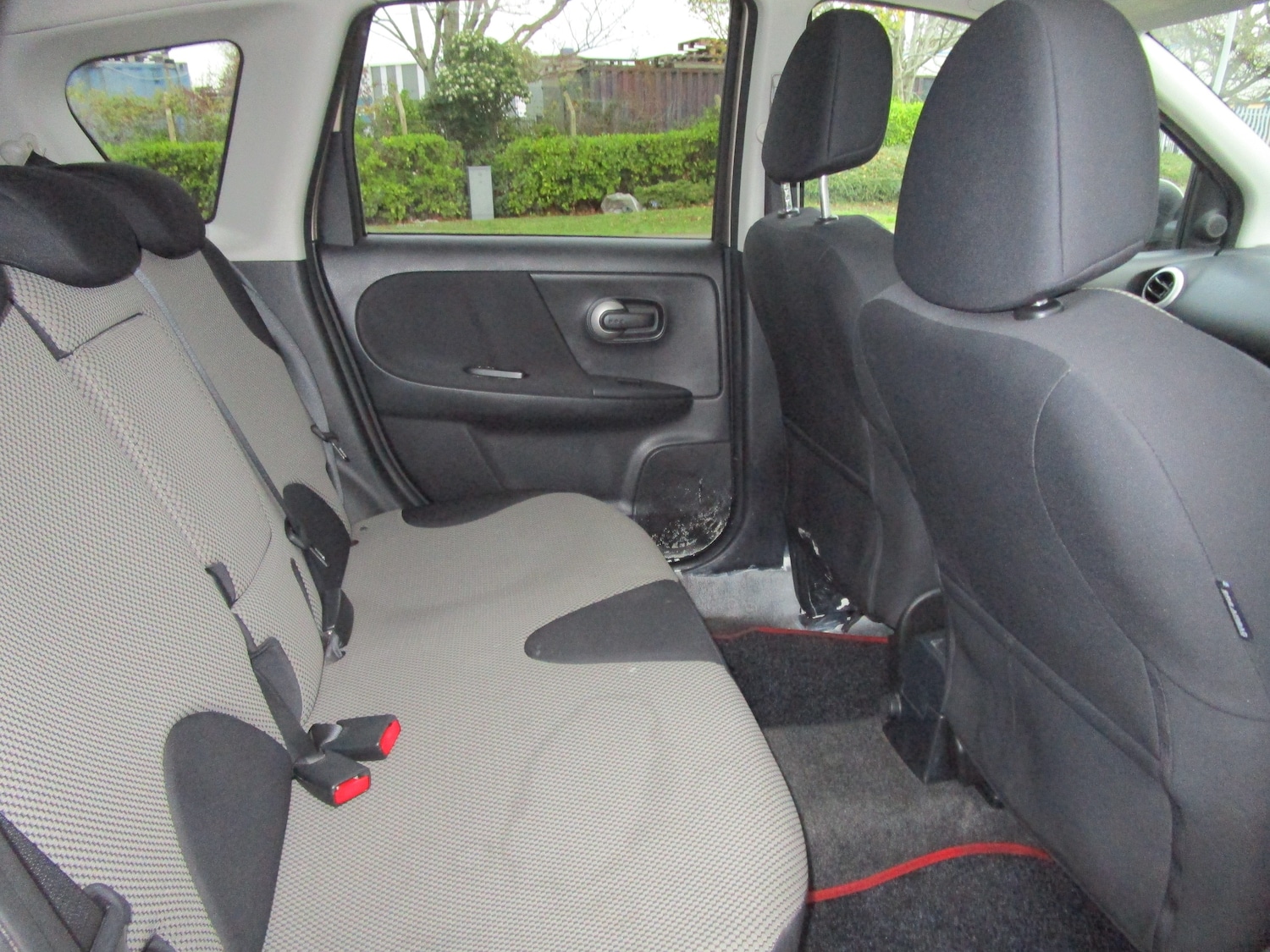 Used Nissan Note 2011 for sale - 76604329: Photo 13