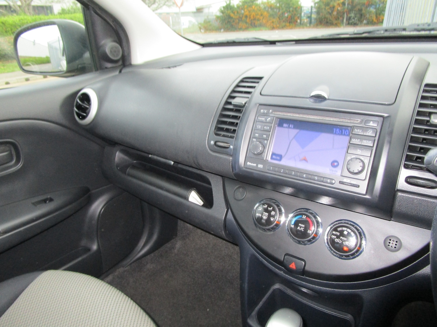 Used Nissan Note 2011 for sale - 76604329: Photo 16