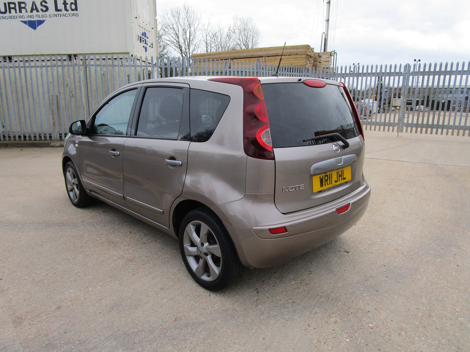 Used Nissan Note 2011 for sale - 76604329: Photo 2