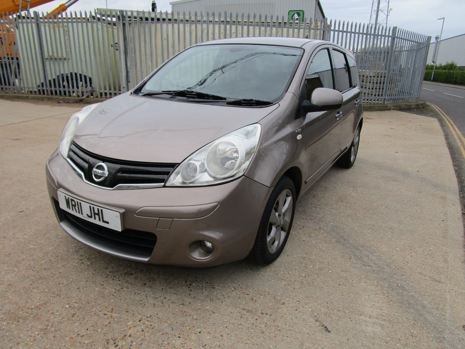 Used Nissan Note 2011 for sale - 76604329: Photo 3